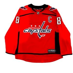 Capitals Jersey, Size L, #8 Ovechken